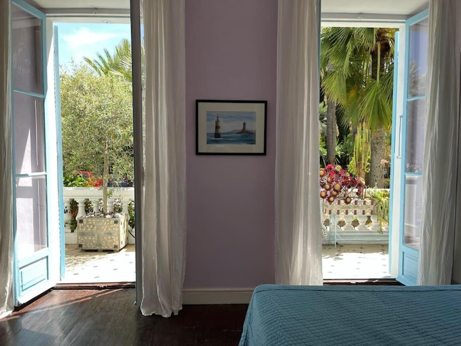 Beautiful Garden Apartment Steps From The Beach Menton Bagian luar foto